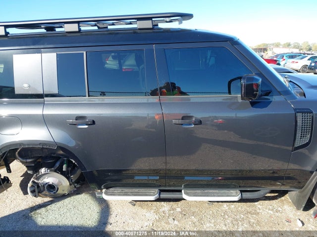 SALE2FEU0R2302008 Land Rover Defender 130 P400 X-dynamic Se