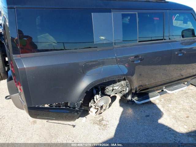 SALE2FEU0R2302008 Land Rover Defender 130 P400 X-dynamic Se