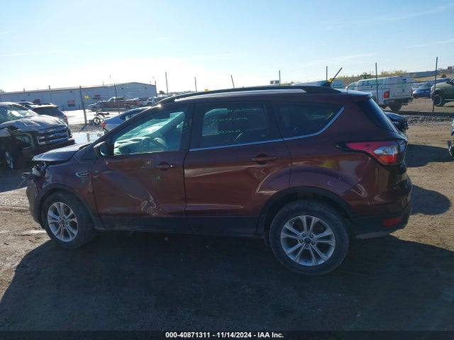 1FMCU9HD0JUA04326 Ford ESCAPE SEL