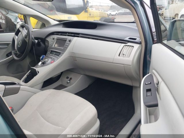 JTDKN3DU3E1845371 Toyota Prius