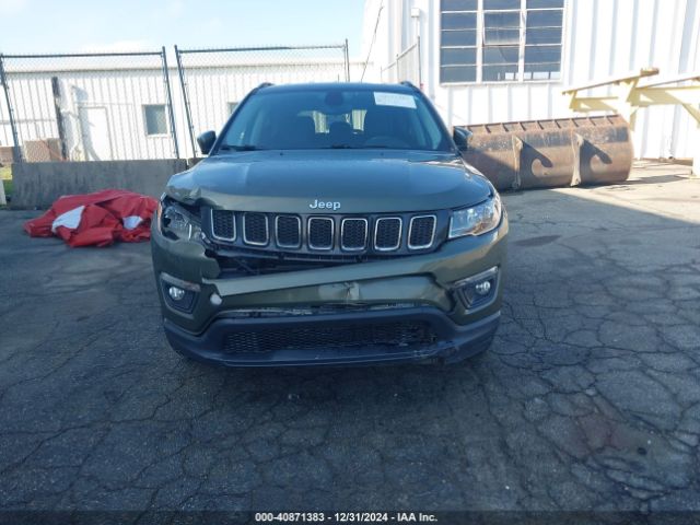 3C4NJCBB3LT130381 Jeep Compass Latitude Fwd