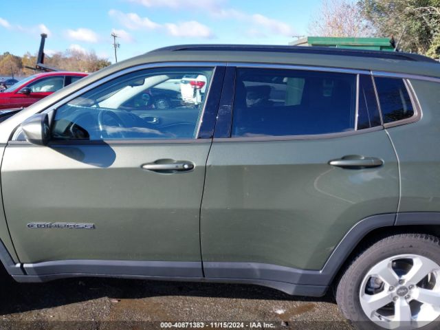 3C4NJCBB3LT130381 Jeep Compass Latitude Fwd