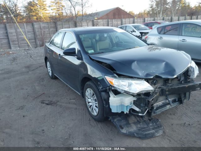 4T4BF1FK1ER368114 Toyota CAMRY LE