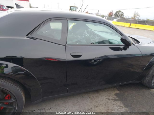 2C3CDZFJ0LH205876 Dodge Challenger R/t Scat Pack Widebody