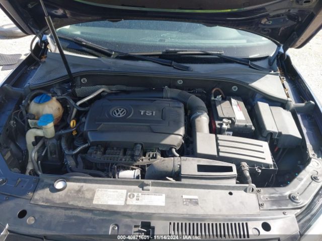 1VWBT7A35FC025529 Volkswagen Passat 1.8t Se