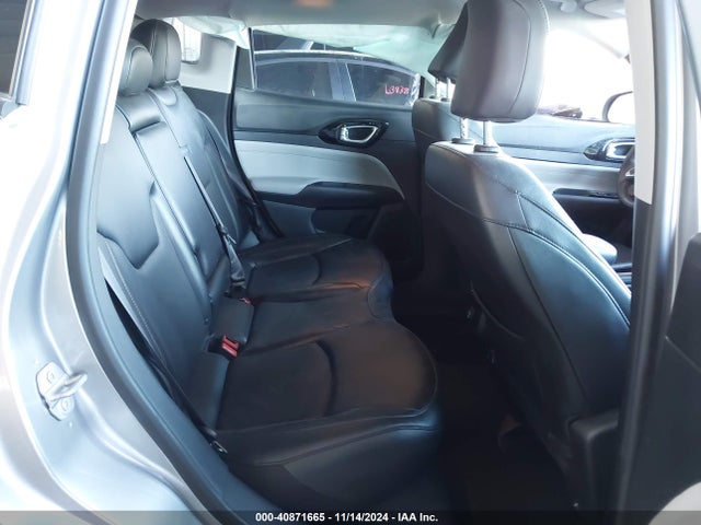 3C4NJDCB2NT155375 Jeep Compass Limited 4x4