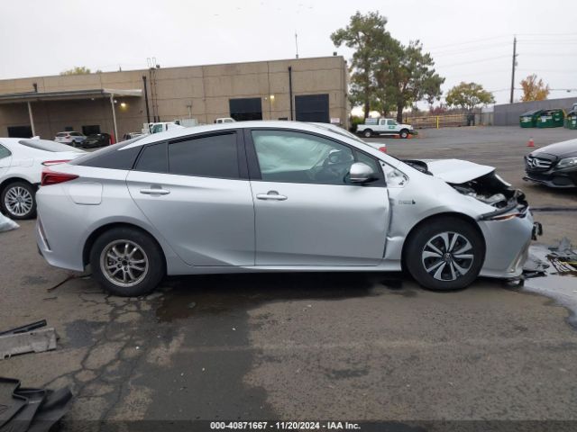 JTDKARFP0K3111891 Toyota Prius Prime Plus