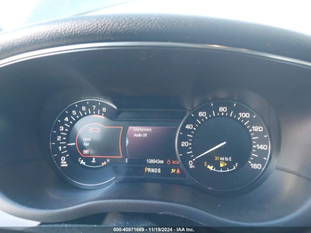 5LMCJ2D91HUL55643 Lincoln MKC SELECT