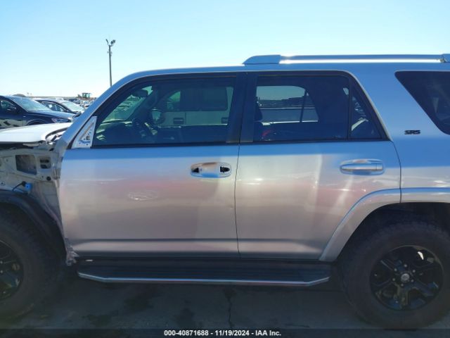 JTEZU5JR8E5077016 Toyota 4RUNNER SR5