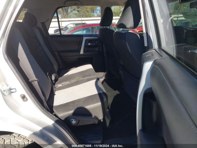 JTEZU5JR8E5077016 Toyota 4RUNNER SR5