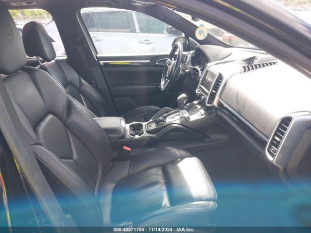 WP1AA2A24GKA37384 Porsche Cayenne
