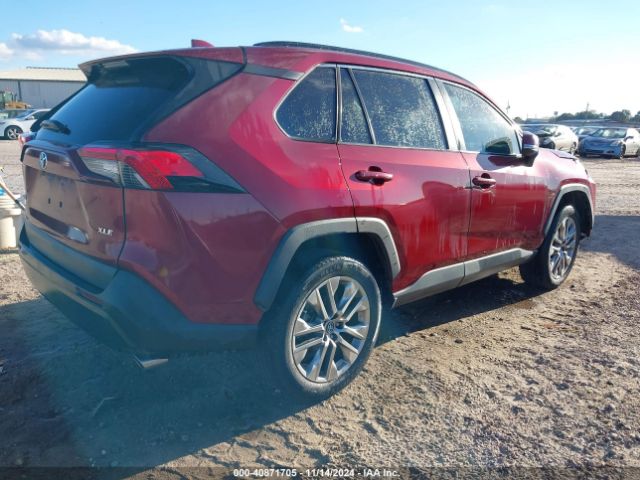 2T3C1RFV4KW056202 Toyota Rav4 Xle Premium