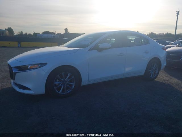 3MZBPAAL9MM202113 Mazda Mazda3 2.5 S
