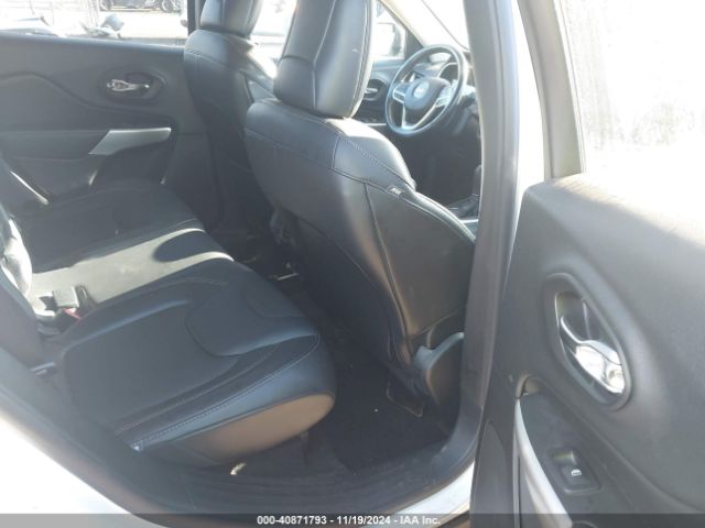 1C4PJMLX0JD505509 Jeep Cherokee Latitude Plus 4x4