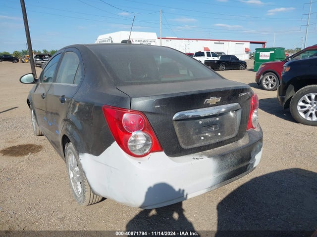 Chevrolet Sonic Lt Auto 2016 1G1JC5SH6G4183945 Image 3