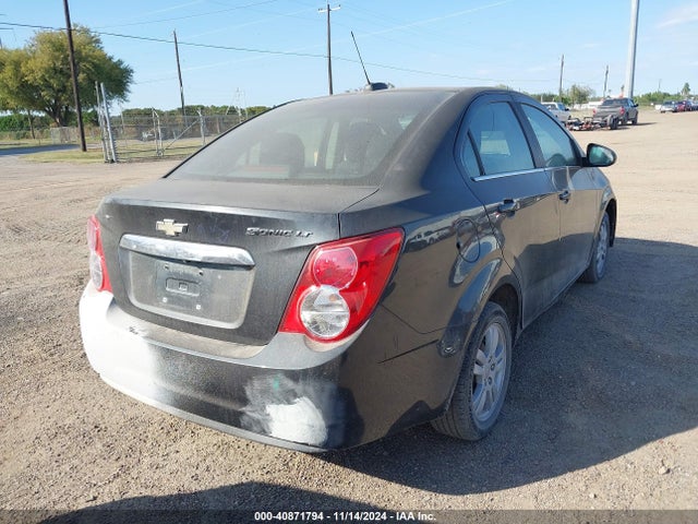 Chevrolet Sonic Lt Auto 2016 1G1JC5SH6G4183945 Image 4