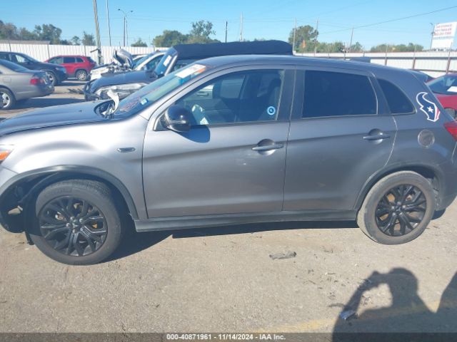 JA4AP3AU8KU024717 Mitsubishi Outlander Sport 2.0 Le