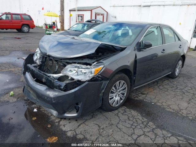 4T4BF1FK2ER346252 Toyota CAMRY LE
