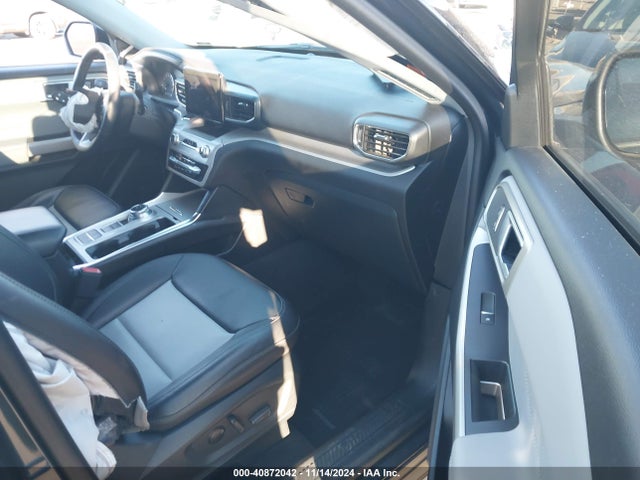 Ford EXPLORER XLT 2023 1FMSK7DH7PGB87567 Image 5
