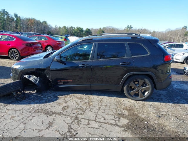 1C4PJMCB2GW246930 Jeep Cherokee 75th Anniversary