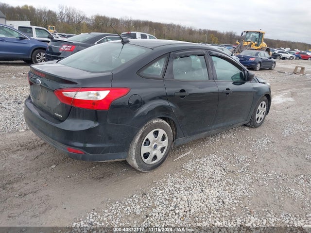 1FADP3E28EL438902 Ford FOCUS S