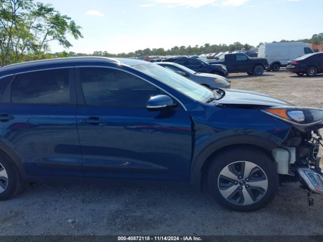 KNDCC3LC3H5035030 KIA NIRO EX