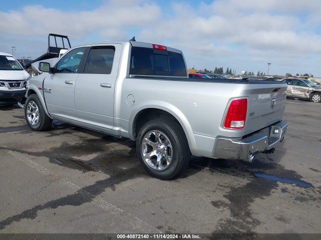 1C6RR7NM0JS254404 RAM 1500 Laramie  4x4 5'7 Box