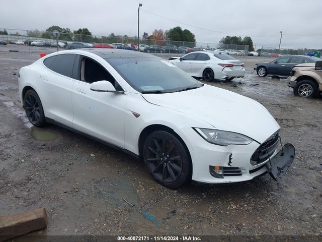 2013 TESLA MODEL S 5YJSA1DP2DFP25030 Photo 0