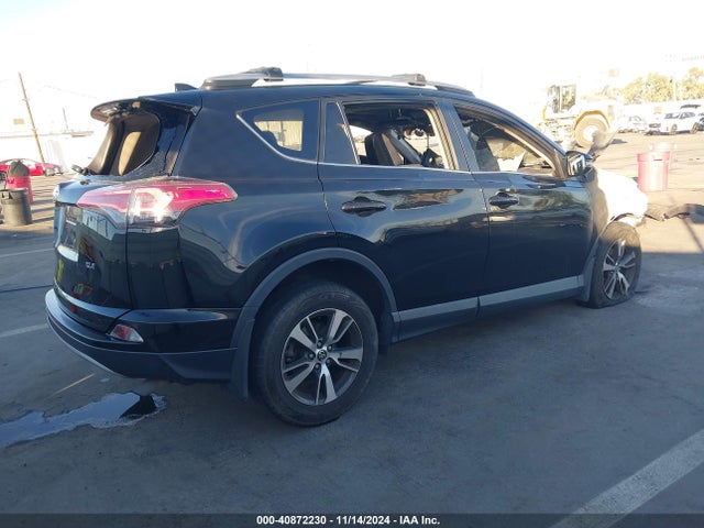 2T3WFREVXJW455940 Toyota Rav4 Adventure/xle