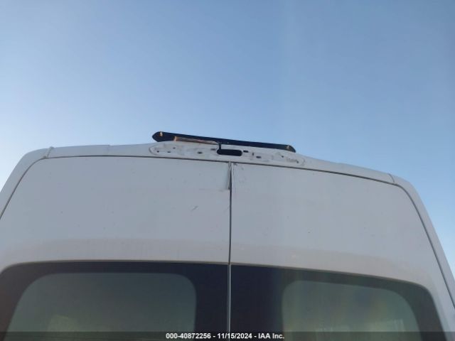 1FBAX2X82NKA79954 Ford Transit-350 Passenger Van Xlt