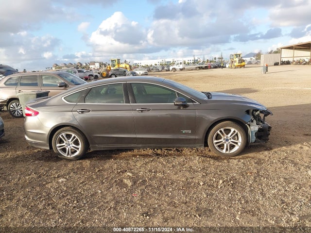 3FA6P0SU3GR349501 Ford Fusion Energi Titanium