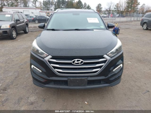 KM8J3CA49HU446422 Hyundai TUCSON SE