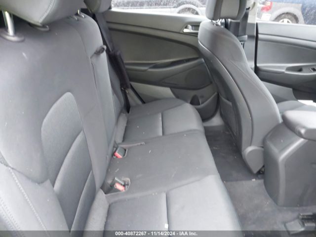 KM8J3CA49HU446422 Hyundai TUCSON SE