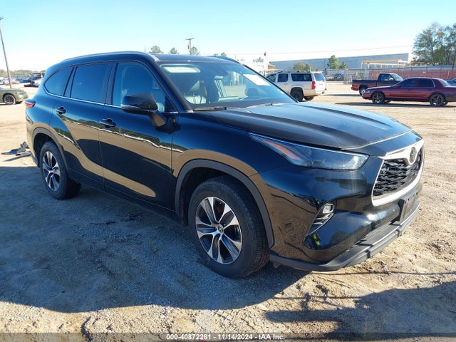 Toyota Highlander Xle 2023 5TDKDRAH9PS038629 Image 1