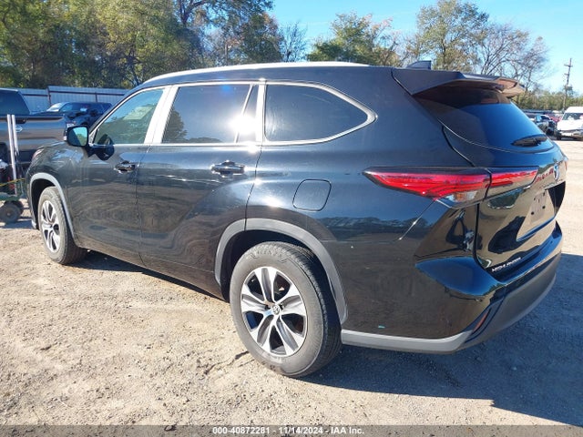 Toyota Highlander Xle 2023 5TDKDRAH9PS038629 Image 3