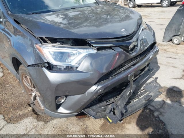 JTMWFREV0JJ728740 Toyota Rav4 Adventure/xle