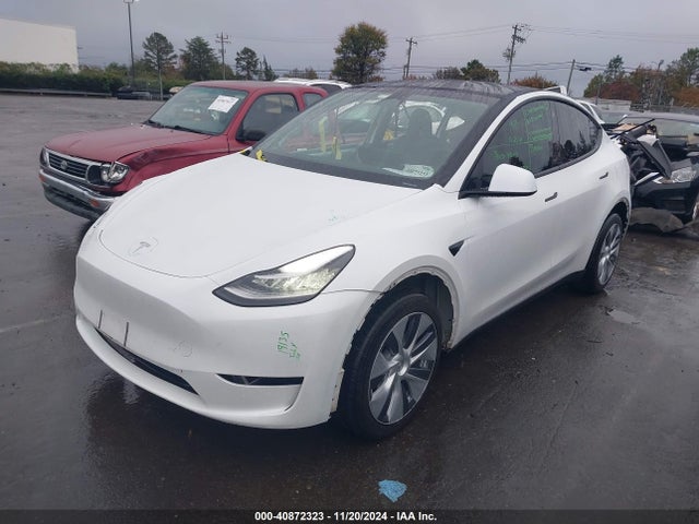 2023 TESLA MODEL Y 7SAYGDEE4PA078626 Photo 1