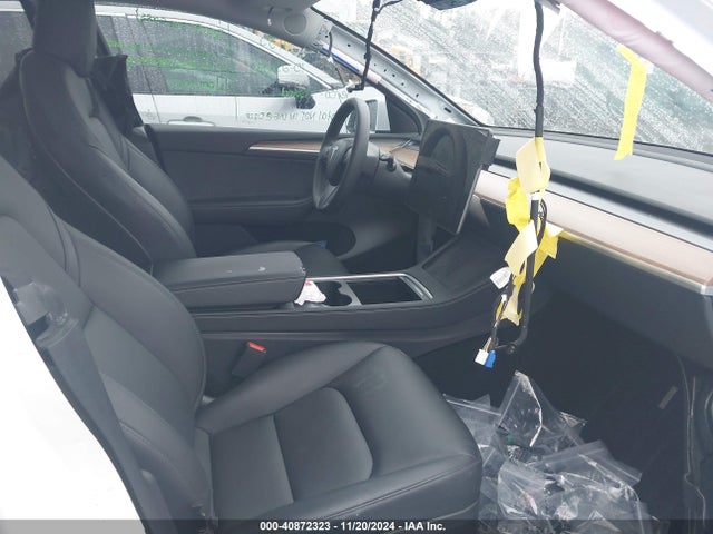 2023 TESLA MODEL Y 7SAYGDEE4PA078626 Photo 4