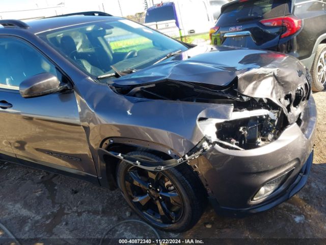 1C4PJLLB0KD466050 Jeep Cherokee Altitude Fwd