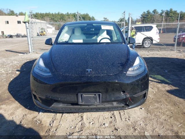 7SAYGAEE1NF467559 Tesla Model Y Long Range Dual Motor All-wheel Drive