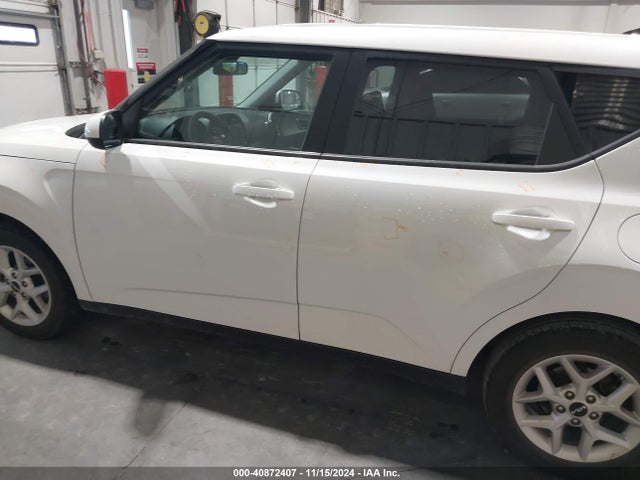 KIA SOUL LX 2022 KNDJ23AU1N7834164 Image 14