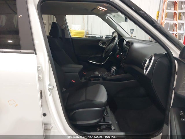 KIA SOUL LX 2022 KNDJ23AU1N7834164 Image 5