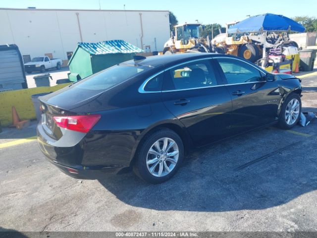 1G1ZD5STXSF121885 Chevrolet Malibu Fwd 1lt