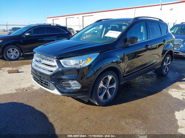1FMCU9GDXHUB08186 Ford ESCAPE SE