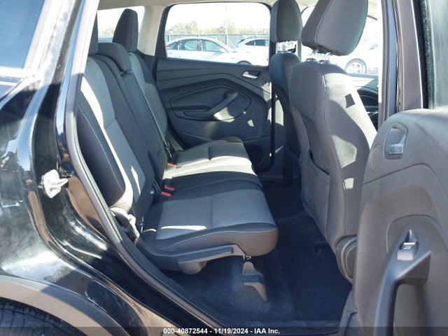 1FMCU9GDXHUB08186 Ford ESCAPE SE