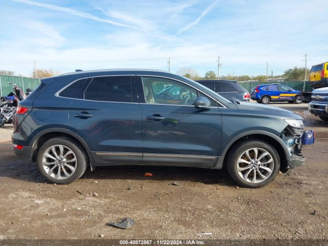 5LMCJ2D91KUL09561 Lincoln MKC SELECT