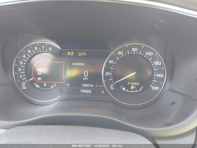 5LMCJ2D91KUL09561 Lincoln MKC SELECT