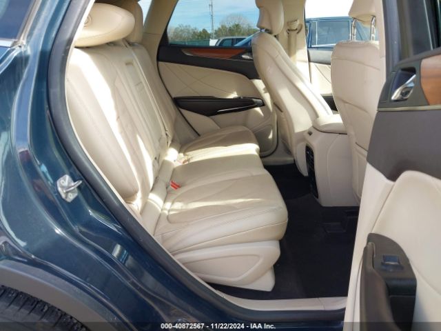 5LMCJ2D91KUL09561 Lincoln MKC SELECT