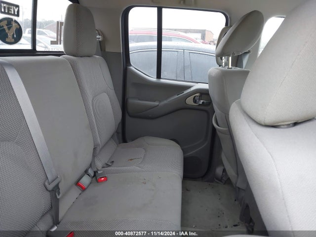 Nissan Frontier Sv 2018 1N6AD0ER4JN728132 Image 8