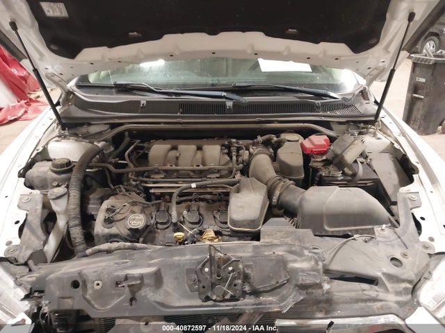 1FAHP2H8XGG122764 Ford TAURUS SEL